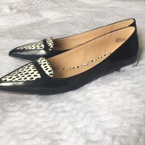 Expression pointed toe shoes